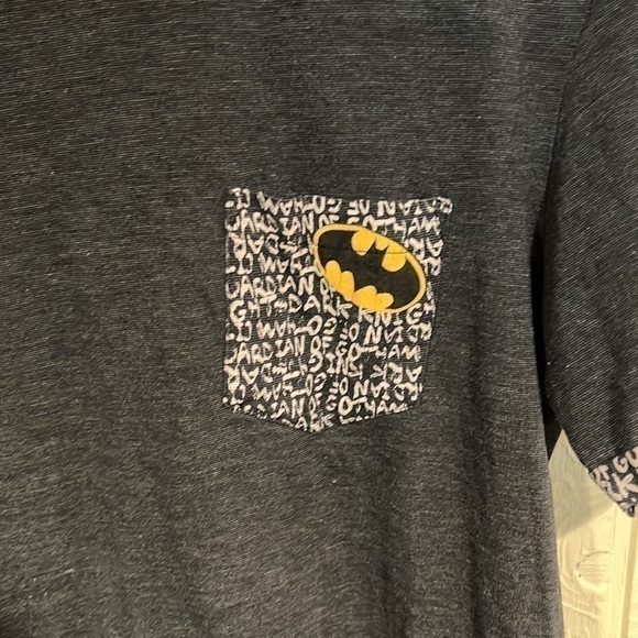 𝅺batman Shirt, M - Picture 4 of 8
